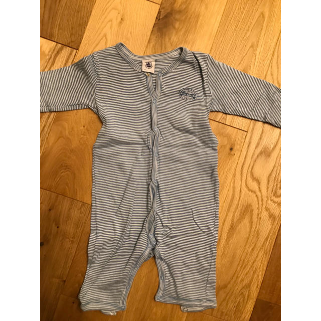 PETIT BATEAU(プチバトー)のプチバトー ロンパース67cm キッズ/ベビー/マタニティのベビー服(~85cm)(ロンパース)の商品写真