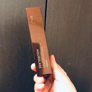 セフォラ(Sephora)のHourglass ファンデ    アワーグラス   セフォラ (ファンデーション)