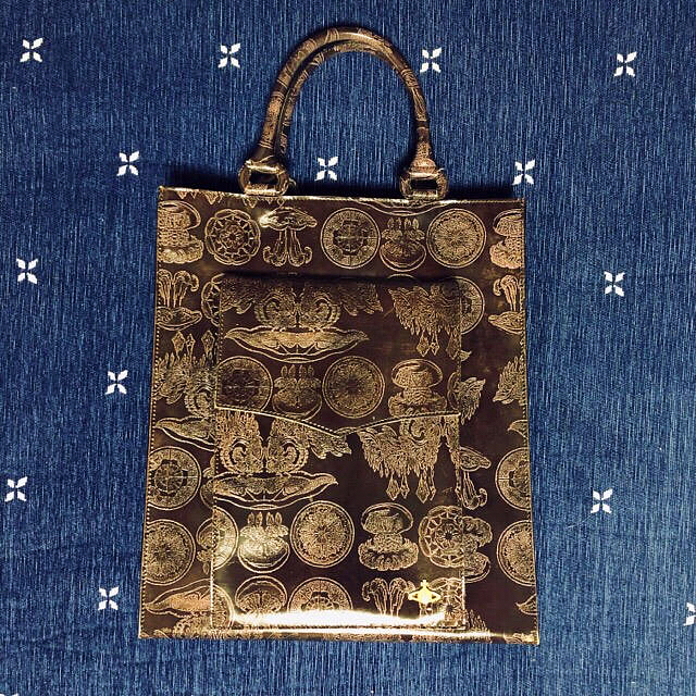 Vivienne Westwood - vivienne westwood | クラゲ型押し本革バッグの