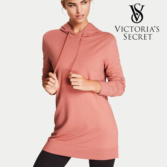 Victoria's Secret(ヴィクトリアズシークレット)のVSバックオープンスウェットワンピース レディースのトップス(トレーナー/スウェット)の商品写真