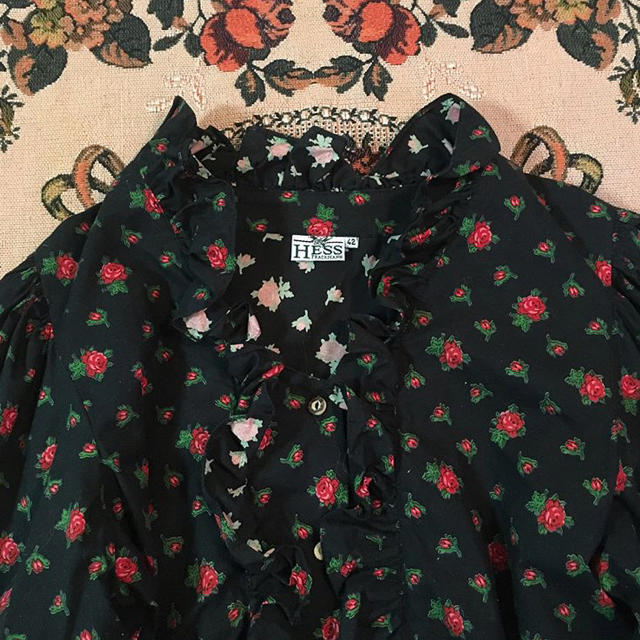 Grimoire(グリモワール)のおススメ【sale】rose blouse レディースのトップス(シャツ/ブラウス(長袖/七分))の商品写真