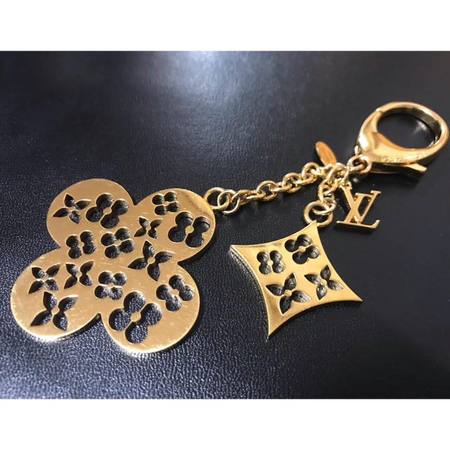 LOUIS VUITTON 美品キーホルダー | munchercruncher.com