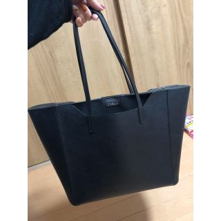 フルラ(Furla)の最終値下げになります。フルラ   トートバック(トートバッグ)