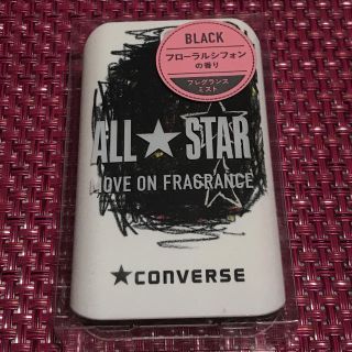 コンバース(CONVERSE)のコンバース ムーブオンフレグランス（ブラック）フローラルシフォンの香り 30ml(香水(女性用))