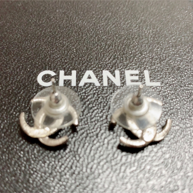 CHANEL ピアス