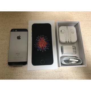 アップル(Apple)のiPhone SE 32GB Space Gray(スマートフォン本体)