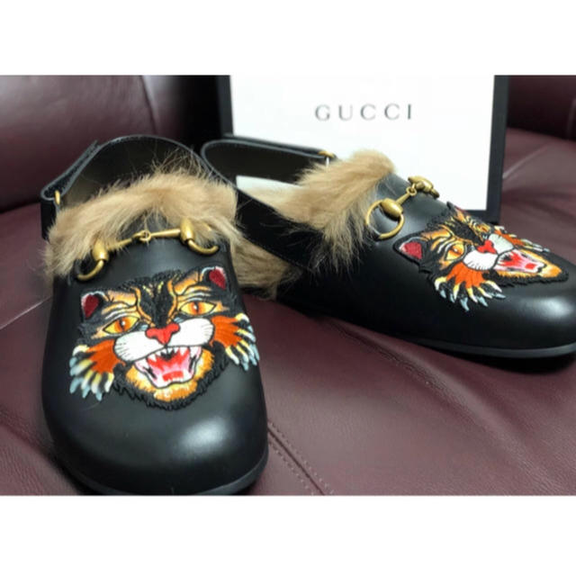 Gucci(グッチ)のmily様専用 国内購入 18SS GUCCI  スリッパ メンズの靴/シューズ(スニーカー)の商品写真