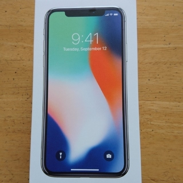 iPhone X 64G  docomo シルバー