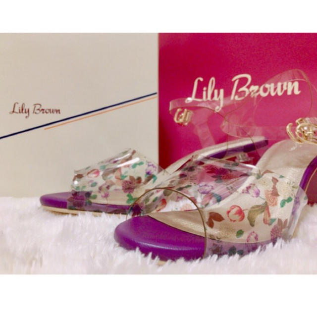 Lily Brown(リリーブラウン)のlily brown クリアサンダル レディースの靴/シューズ(サンダル)の商品写真