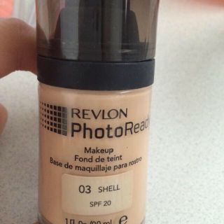 レブロン(REVLON)のファンデーション(その他)