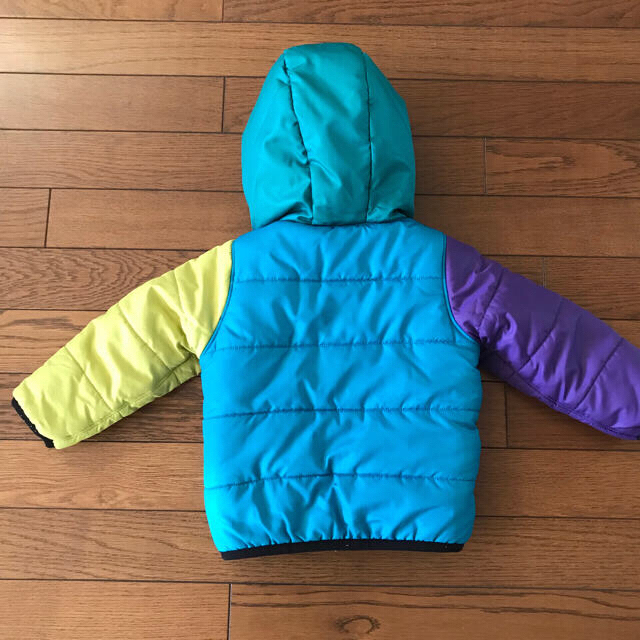 F.O.KIDS(エフオーキッズ)のF.O.KIDS マルチカラー中綿パーカージャケット90修復有 キッズ/ベビー/マタニティのキッズ服男の子用(90cm~)(ジャケット/上着)の商品写真