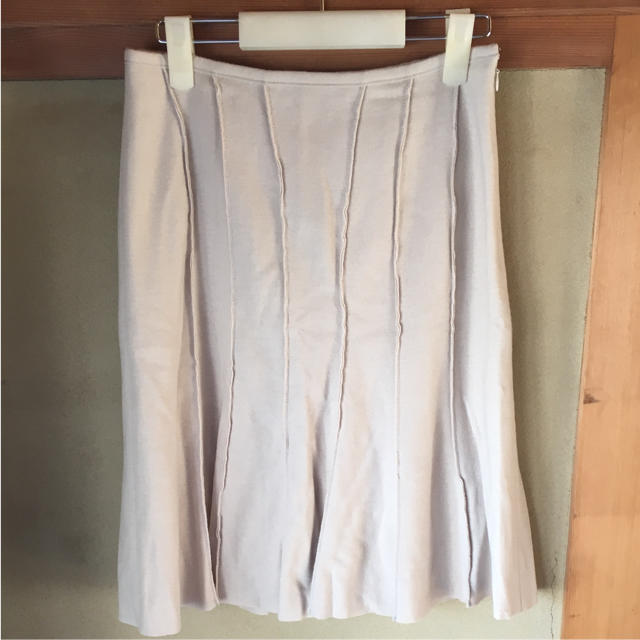 UNTITLED(アンタイトル)のお値下げ！UNTITLED アンゴラ タイトスカート レディースのスカート(ひざ丈スカート)の商品写真