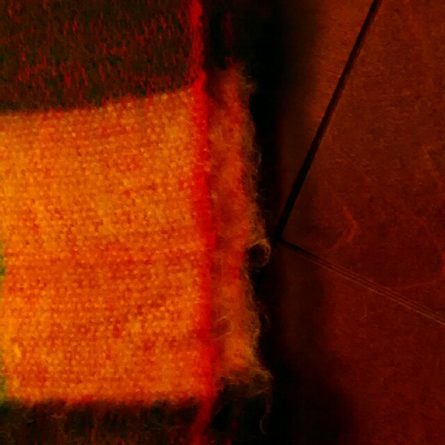 coen(コーエン)のcoen フェザータッチチェックストール　レッド　赤 レディースのファッション小物(マフラー/ショール)の商品写真