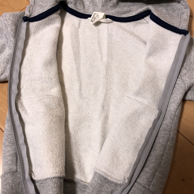 M&M(エムアンドエム)の92☆H&M 裏起毛パーカー キッズ/ベビー/マタニティのキッズ服男の子用(90cm~)(ジャケット/上着)の商品写真