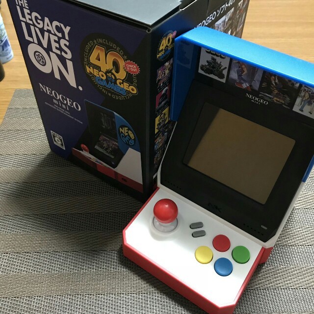 NEOGEO(ネオジオ)のNEOGEO mini エンタメ/ホビーのゲームソフト/ゲーム機本体(家庭用ゲーム機本体)の商品写真