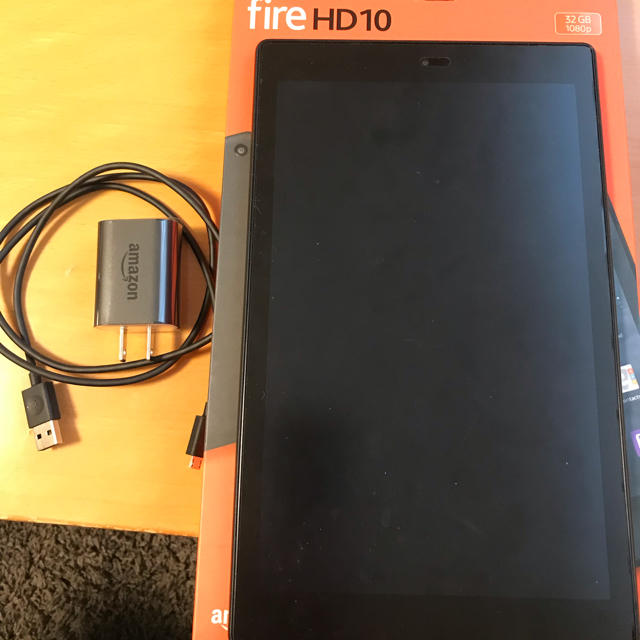 Fire HD 10 32GB Amazon タブレット 第7世代 スマホ/家電/カメラのPC/タブレット(タブレット)の商品写真