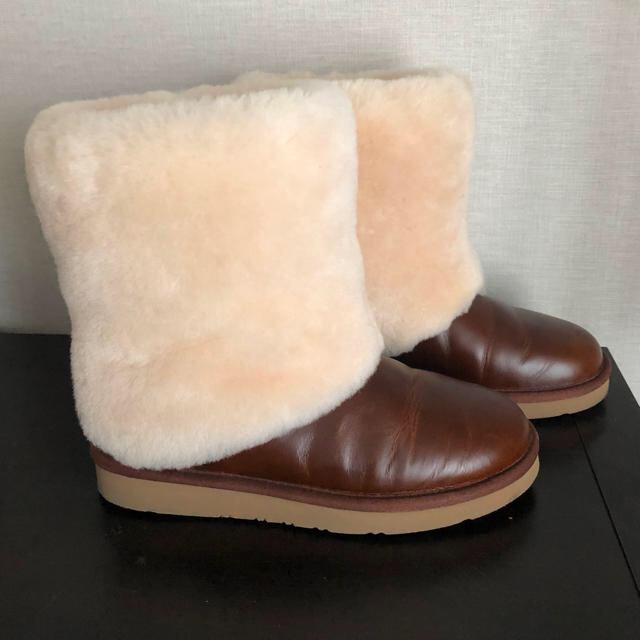 さらに値下げ！かわいいUGGブーツ ブラウン レザー 美品 23cm〜23.5