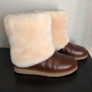 アグ(UGG)のさらに値下げ！かわいいUGGブーツ ブラウン レザー 美品 23cm〜23.5(ブーツ)