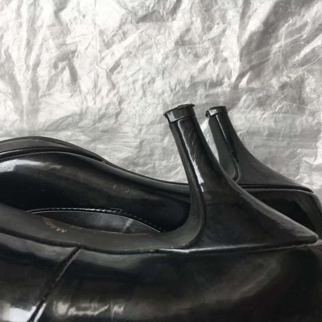 DIANA(ダイアナ)のエナメルパンプス LOVE CRAFT 22.5cm レディースの靴/シューズ(ハイヒール/パンプス)の商品写真