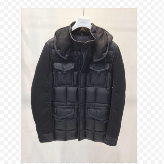 MONCLER(モンクレール)のMONCLER メンズのジャケット/アウター(ダウンジャケット)の商品写真