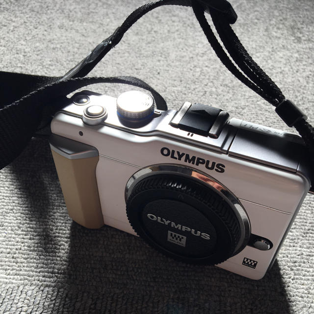 OLYMPUS(オリンパス)のOLYMPUS E-PL1  専用品 スマホ/家電/カメラのカメラ(デジタル一眼)の商品写真