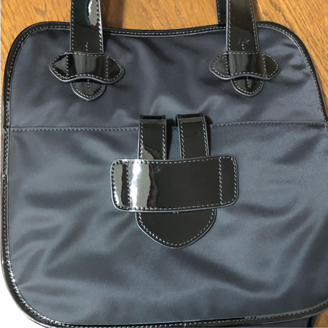 TILA MARCH(ティラマーチ)のTILA MARCH★ ZELIG TOTE M NYLON レディースのバッグ(トートバッグ)の商品写真