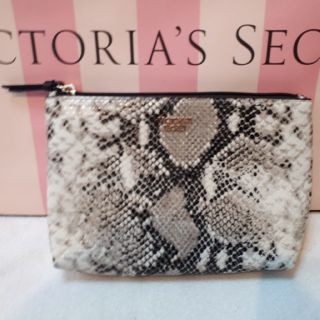 ヴィクトリアズシークレット(Victoria's Secret)の新品 VICTORIA´S SECRET ポーチ(ポーチ)