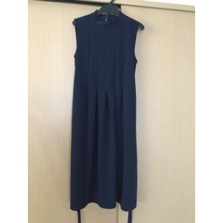 ユニクロ(UNIQLO)の※cha 即購入可 様専用※【美品】ユニクロ クレープタックワンピース S(ひざ丈ワンピース)