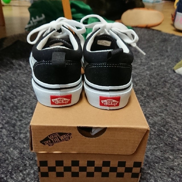 VANS(ヴァンズ)のナチ様専用 キッズ/ベビー/マタニティのキッズ靴/シューズ(15cm~)(スニーカー)の商品写真