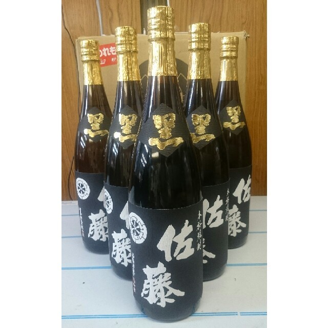 焼酎 佐藤 黒  1800ml  6本セット 食品/飲料/酒の酒(焼酎)の商品写真