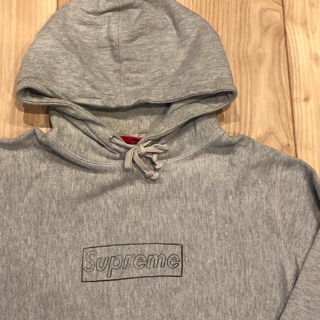 正規品 supreme kaws boxlogo シュプリーム カウズ パーカー