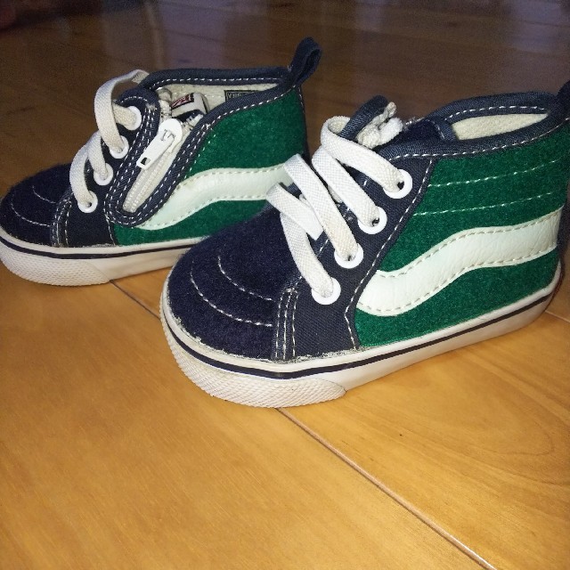 VANS(ヴァンズ)のVANS ベビースニーカー  12.0～12.5㌢ キッズ/ベビー/マタニティのベビー靴/シューズ(~14cm)(スニーカー)の商品写真