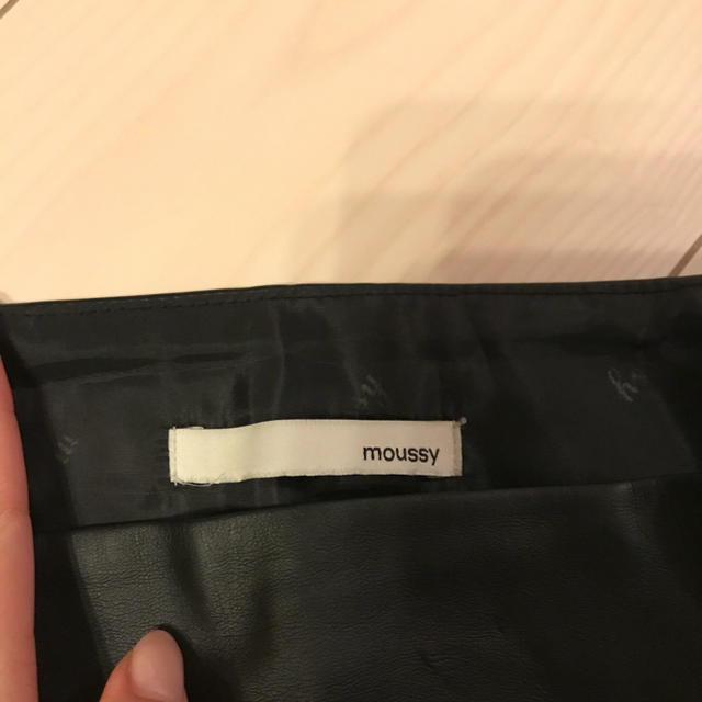 moussy(マウジー)のmoussy レザーミニスカート レディースのスカート(ミニスカート)の商品写真