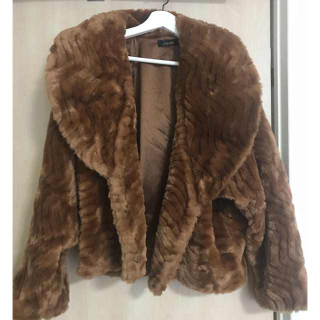 rienda(リエンダ)のリエンダ ファーコート レディースのジャケット/アウター(毛皮/ファーコート)の商品写真