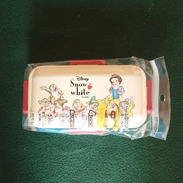 白雪姫(シラユキヒメ)の白雪姫の弁当箱 インテリア/住まい/日用品のキッチン/食器(弁当用品)の商品写真