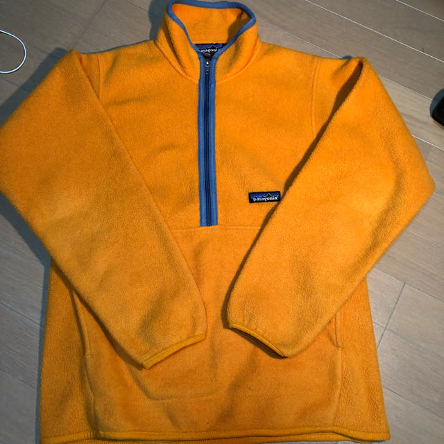 patagonia(パタゴニア)のパタゴニア ハーフジップフリース イエロー 黄色  メンズのトップス(その他)の商品写真