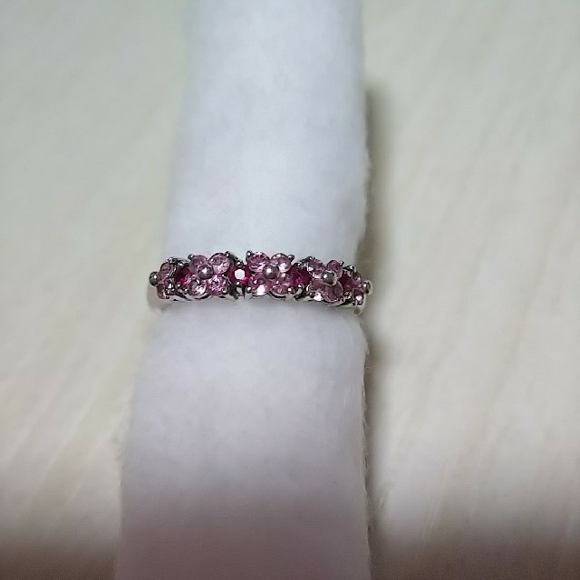 K18WGルビーリング レディースのアクセサリー(リング(指輪))の商品写真