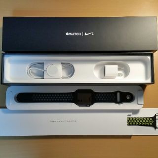 アップルウォッチ(Apple Watch)のApple Watch nike+ series2 42mm★予備バンド付(腕時計(デジタル))