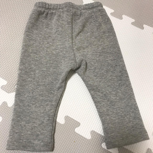 GAP(ギャップ)の[未使用品]GAPグレーパンツ ～3M キッズ/ベビー/マタニティのベビー服(~85cm)(パンツ)の商品写真