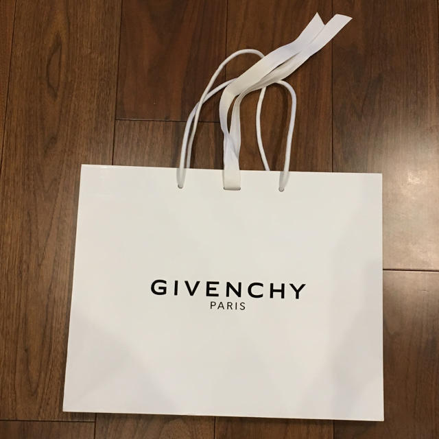 GIVENCHY(ジバンシィ)のGIVENCHYショップ袋 レディースのバッグ(ショップ袋)の商品写真