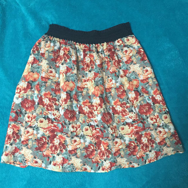 ABAHOUSE(アバハウス)のRouge vif 花柄スカート レディースのスカート(ひざ丈スカート)の商品写真