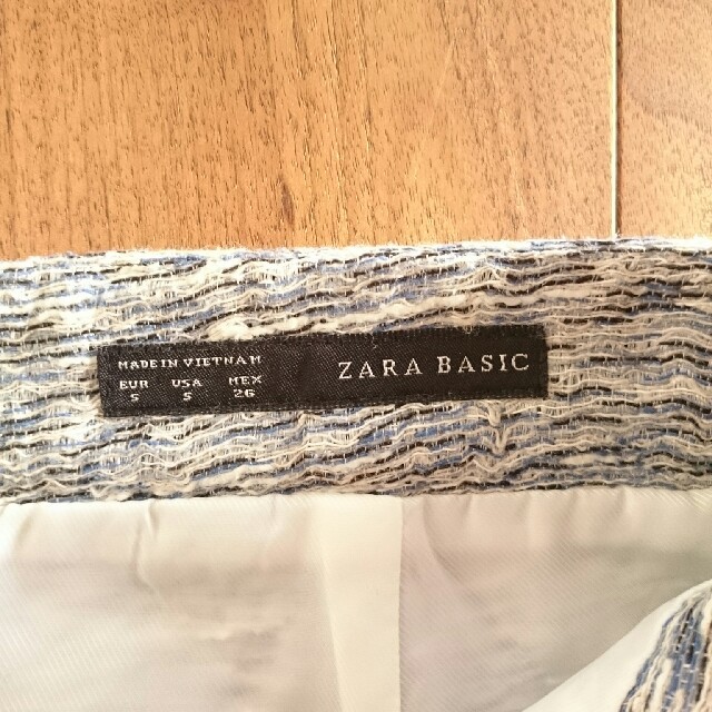 ZARA(ザラ)の⑤⑧値下。【ZARA】ブルー系 ジャガード織りスカート レディースのスカート(ひざ丈スカート)の商品写真