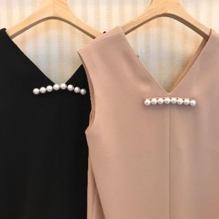 バーニーズニューヨーク(BARNEYS NEW YORK)のyoko chan バックパールドレス ヨーコチャン ワンピース(ひざ丈ワンピース)