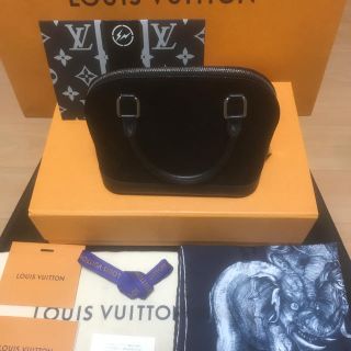 ルイヴィトン(LOUIS VUITTON)の【セール】【極美品】ルイヴィトン モノグラム サテン リトルアルマ M92147(ハンドバッグ)