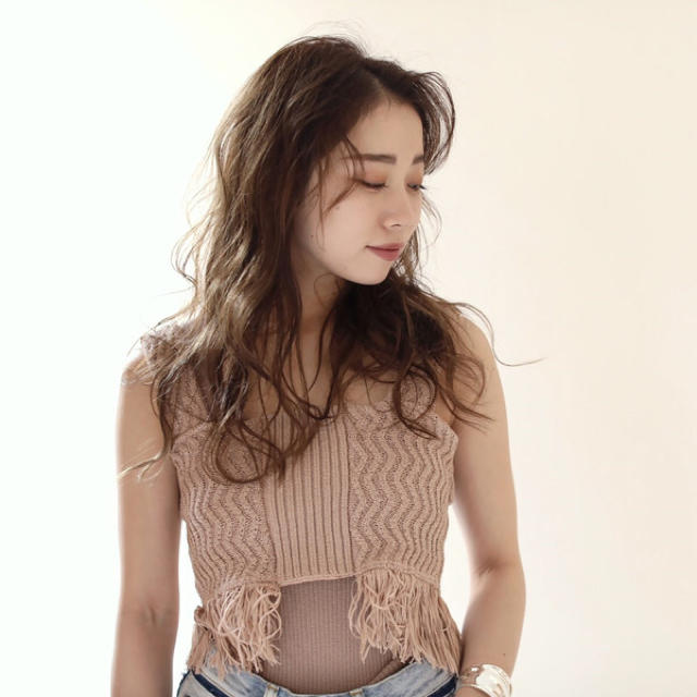 TODAYFUL(トゥデイフル)のTODAYFUL Knit Fringe Bustier レディースのトップス(ベアトップ/チューブトップ)の商品写真