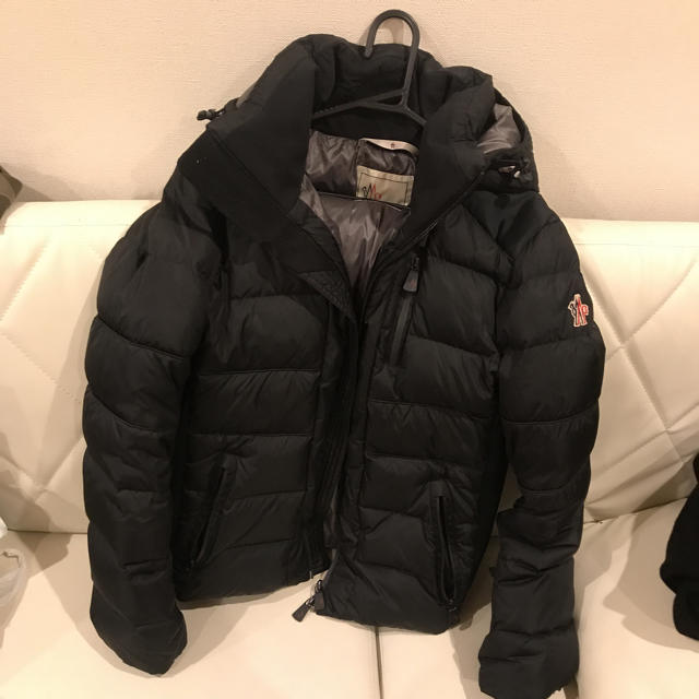 MONCLER(モンクレール)のモンクレール ダウン メンズのジャケット/アウター(ダウンジャケット)の商品写真