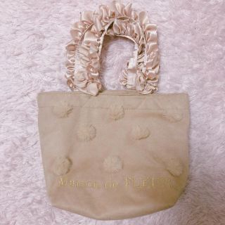 メゾンドフルール(Maison de FLEUR)のmaisondefleur メゾンドフルール フリル トートバッグ(トートバッグ)