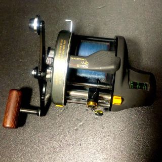 シマノ(SHIMANO)のシマノ ベイトリール TITANOS TANATORU 小船 GT500(リール)