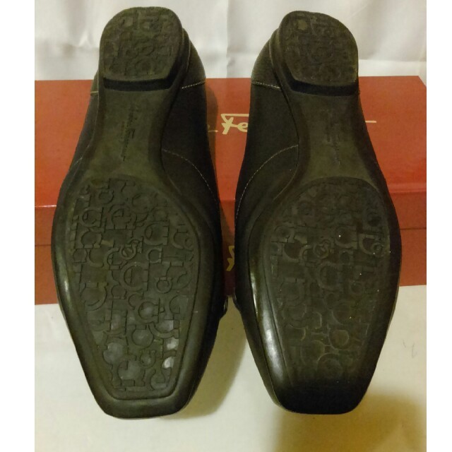 Salvatore Ferragamo(サルヴァトーレフェラガモ)のフェラガモ　ドライビングシューズ レディースの靴/シューズ(ローファー/革靴)の商品写真