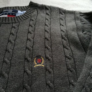 トミーヒルフィガー(TOMMY HILFIGER)のTOMMY HILFIGER 旧ロゴニット 古着 vintage ビッグサイズ (ニット/セーター)